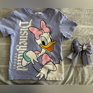 Disneyland Resort Kids' Purple T-Shirt with Daisy Duck